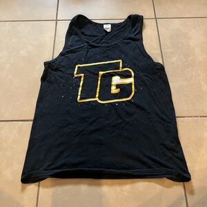 Top Gun black and yellow tank